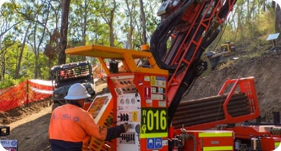 Man oprating machine